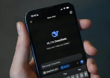 DeepSeek AI: Inovasi Kecerdasan Buatan Tiongkok yang Mengguncang Dunia Teknologi