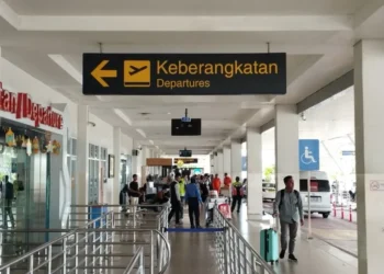 Bahaya WiFi Gratis di Bandara dan 5 Cara Melindungi Data Anda di 2025