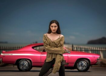 7 Inspirasi Prompt Gemini AI Bertema Mafia Paling Populer di 2025