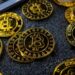 Gala Coin vs. Terra Luna: Mana yang Lebih Menguntungkan di Februari 2025?