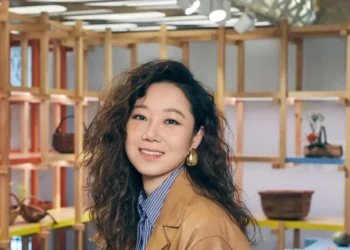 Gong Hyo Jin Jadi Pembunuh Bayaran dalam Drama A Bona Fide Killer, Tampilkan Sisi Ibu Pekerja yang Unik
